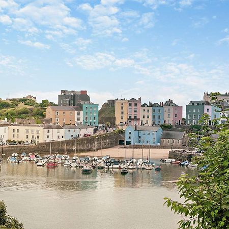 2 Bed In Tenby Fb229 エクステリア 写真